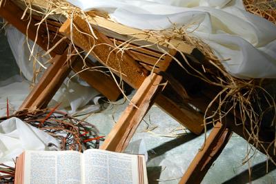 Manger, crown of thorns, and Bible