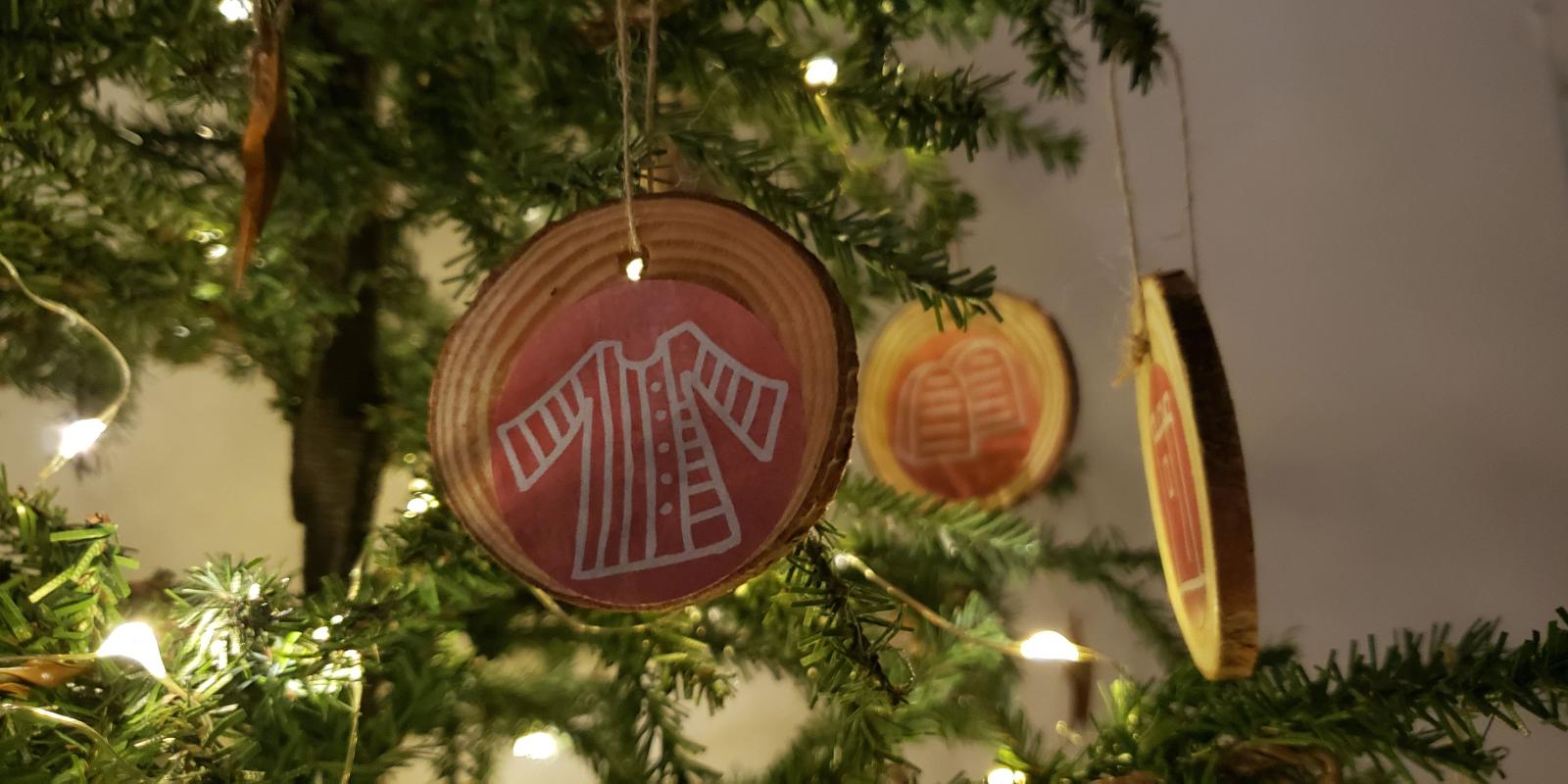 Jesse Tree photo by Joyce Borger